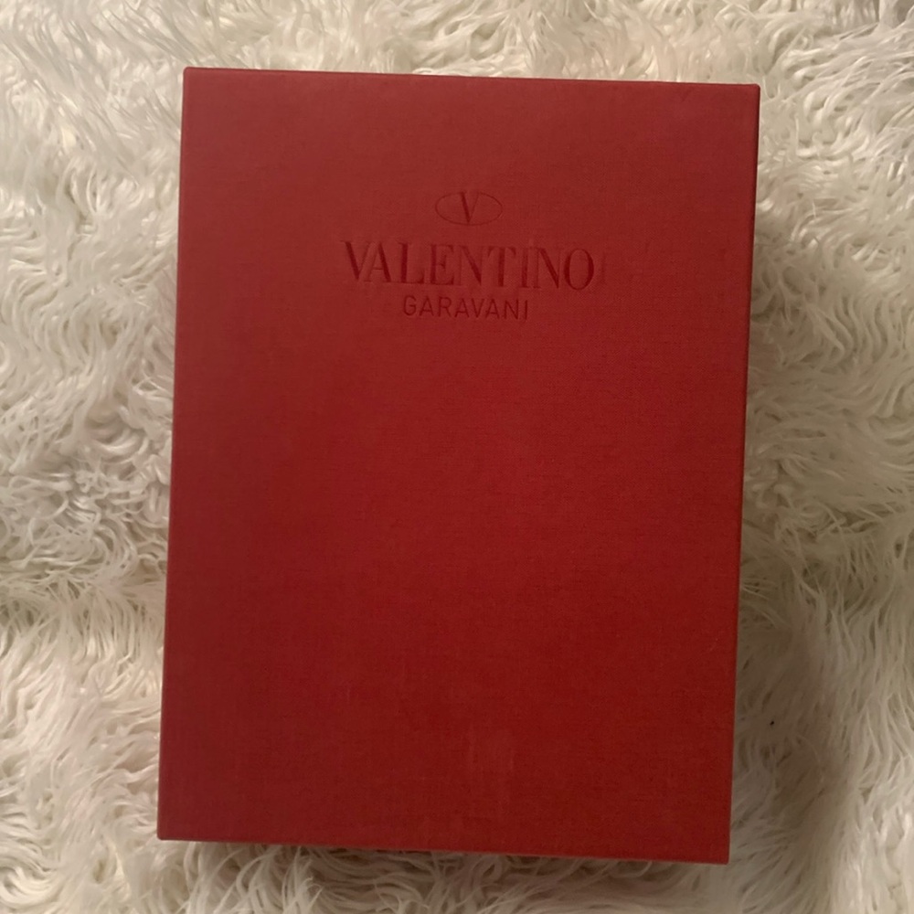 Valentino Garavani empty shoe box